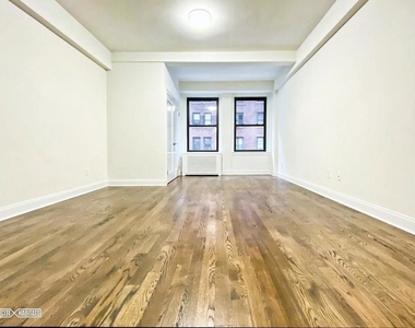 145 West 55 - Photo Thumbnail 2