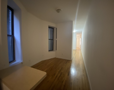 220 East 85th 1w - Photo Thumbnail 5