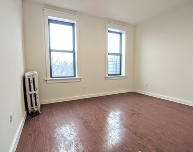 1308 Eastern Pkwy - Photo Thumbnail 8