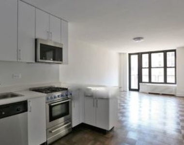 165 East 35th street - Photo Thumbnail 0