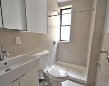 3694 Broadway - Photo Thumbnail 4