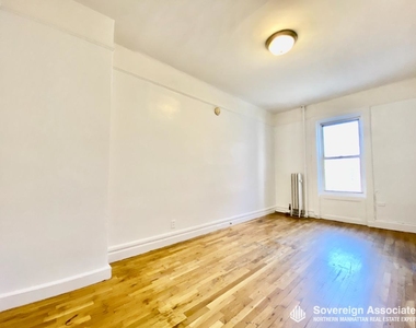 936 West End Avenue - Photo Thumbnail 0