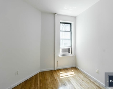 334 East 78 Street - Photo Thumbnail 3