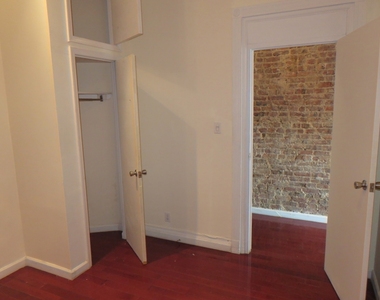 1047 bedford ave - Photo Thumbnail 3