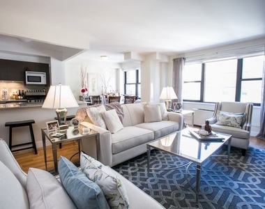 141 East 33rd Street - Photo Thumbnail 2