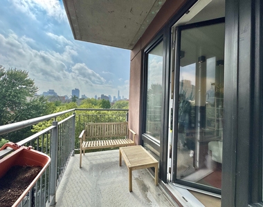 1068 Fulton Street - Photo Thumbnail 3