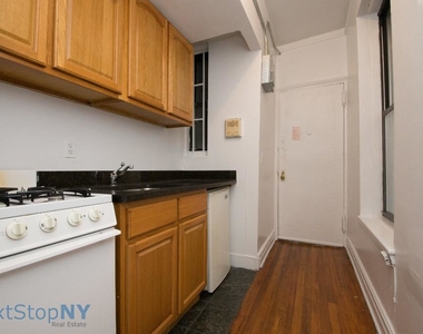 214 West 102nd Street - Photo Thumbnail 3