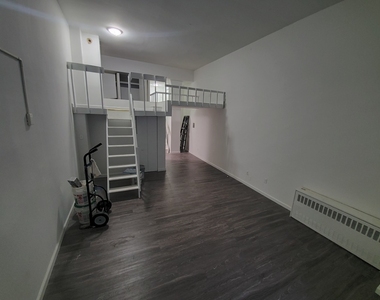 Fulton street 1 bed loft - Photo Thumbnail 1