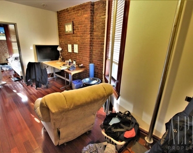 117 Mulberry St. - Photo Thumbnail 2