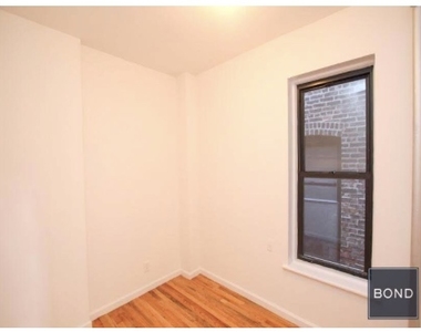 222 East 85th Street - Photo Thumbnail 2