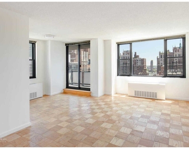 245 East 40th St - Photo Thumbnail 2