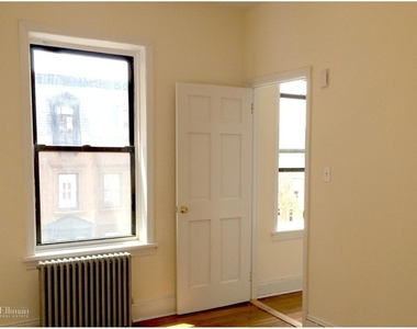 139 Joralemon St - Photo Thumbnail 1