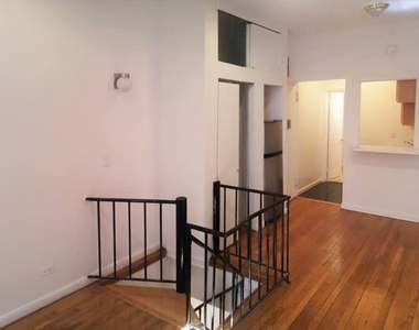 174 Thompson St - Photo Thumbnail 1