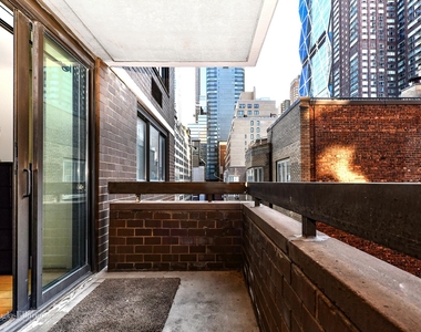 347 West 57th St - Photo Thumbnail 6