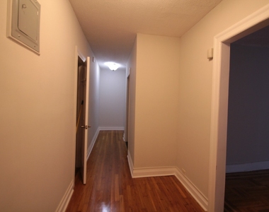 133 Seaman Avenue - Photo Thumbnail 3