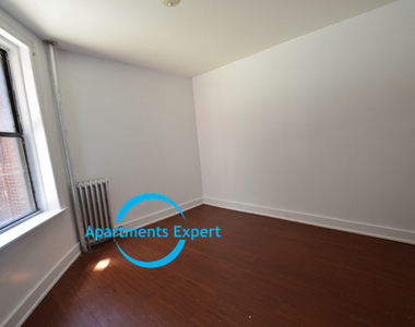 2705 Morris Avenue - Photo Thumbnail 5