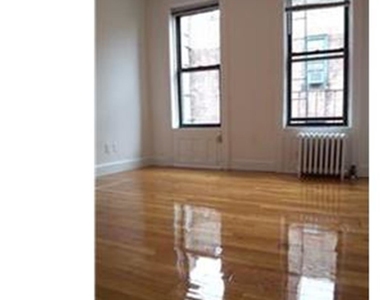 192 Bleecker St - Photo Thumbnail 1