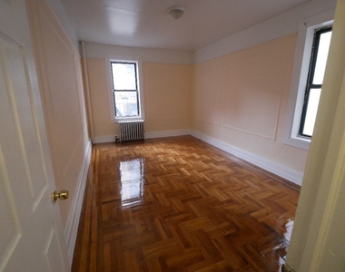 147-15 Northern Blvd - Photo Thumbnail 8