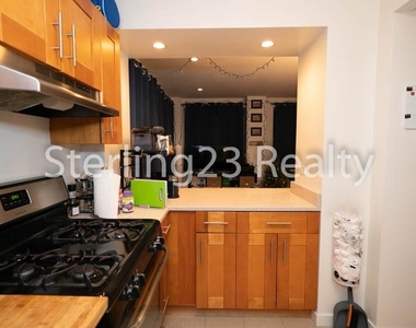 2550 Crescent St - Photo Thumbnail 3