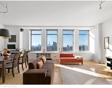 252 Seventh Avenue - Photo Thumbnail 5