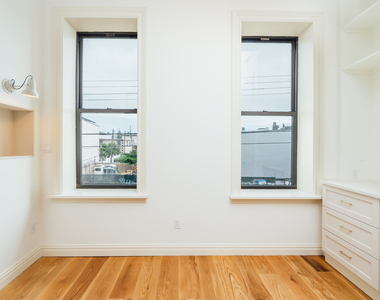 4-67 Woodward Ave, Queens NY, 11385 - Photo Thumbnail 2