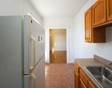 210th Street/ Queens Village/ 1 Bed/ 1 Bath/ $1861/ Parking/ Heat & Hot Water Included - Photo Thumbnail 2