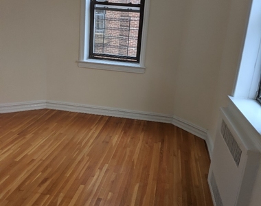 1420 Ocean Parkway - Photo Thumbnail 4