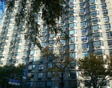 East 71st Street - Photo Thumbnail 19