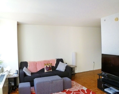 271 W 47th Street Apt 25e - Photo Thumbnail 2