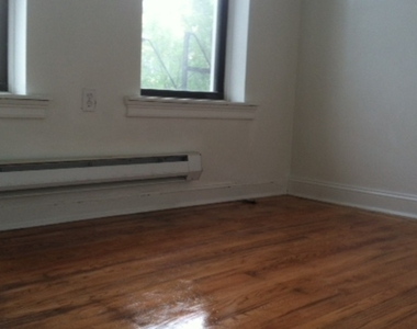 884 Bedford Ave - Photo Thumbnail 8