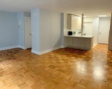 315 West 57th Street - Photo Thumbnail 1