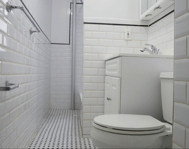 575 West 175th St - Photo Thumbnail 4