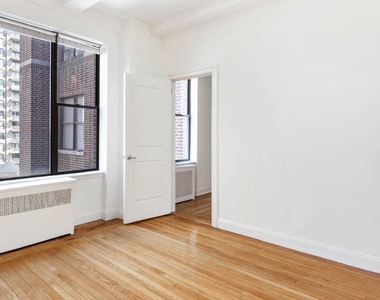 	228 West 71st Street - Photo Thumbnail 9