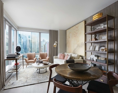 555 Tenth Ave - Photo Thumbnail 2