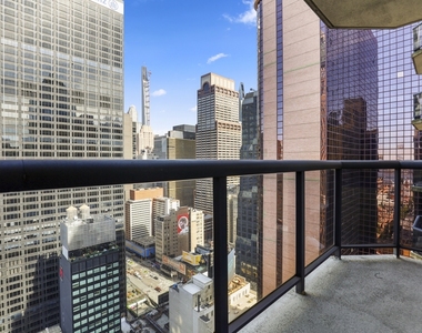 235 West 48th Street - Photo Thumbnail 0