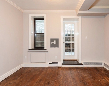 209 East 25th Street, Unit C - Photo Thumbnail 2