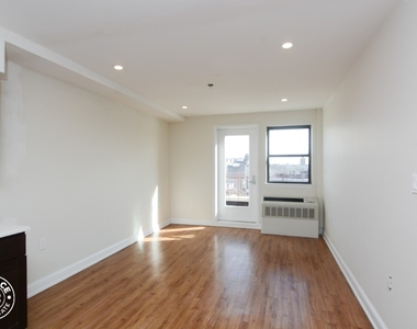 382 Lefferts Ave - Photo Thumbnail 2