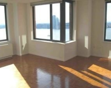 41 River Terrace - Photo Thumbnail 2