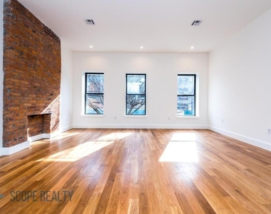 215 Richardson Street  - Photo Thumbnail 7