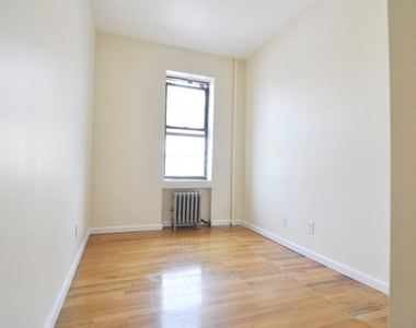 1215 Myrtle Avenue - Photo Thumbnail 2