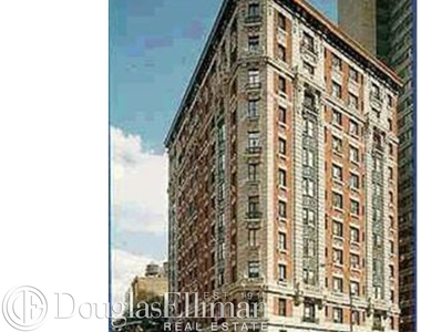 140 West 69th St - Photo Thumbnail 5