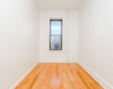 262 East 55th steet - Photo Thumbnail 5