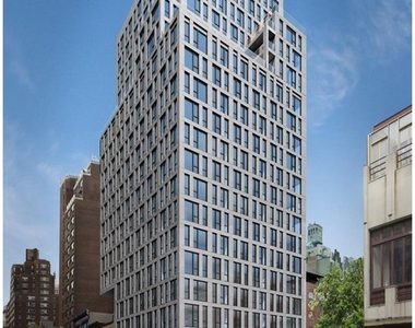 160 East 22nd St - Photo Thumbnail 4