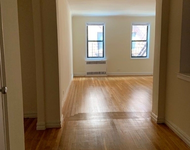 Beautiful Renovated 1BR Sunnyside Apartment - Photo Thumbnail 1