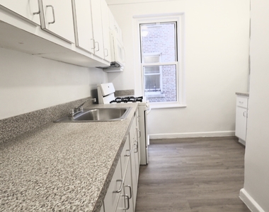 West 213 St. Apt#25 - Photo Thumbnail 2