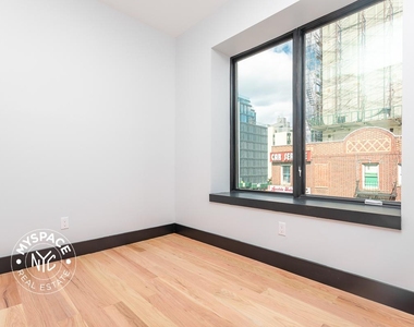 561 4th Avenue - Photo Thumbnail 5