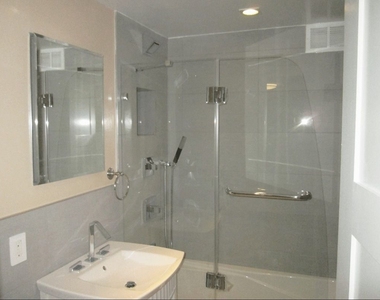 West 93 St  - Photo Thumbnail 5