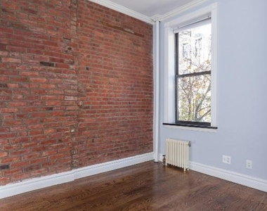 153 Rivington Street - Photo Thumbnail 5