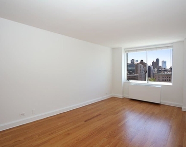 West 81 Street  - Photo Thumbnail 3