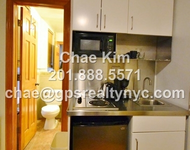 143 East 30th Street - Photo Thumbnail 1